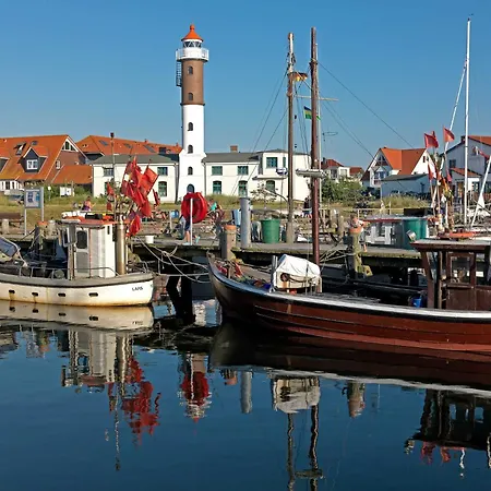 Am Lotsenstieg Morgensonne * Timmendorf